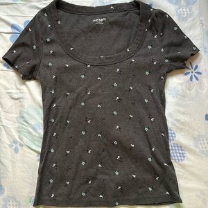 Old Navy Fitted Rib-Knit Floral Scoop-Neck Short Sleeve T-Shirt for Women